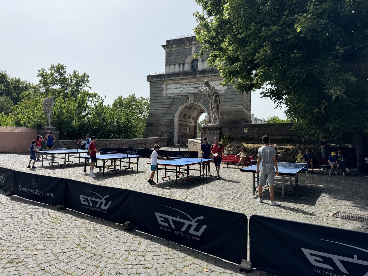 EVENTO DI PING PONG A PONTE MILVIO